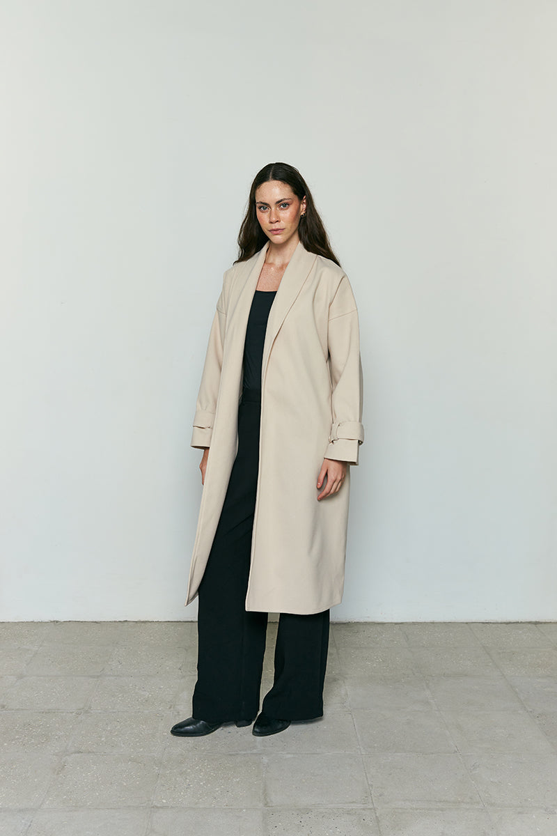 Oversized minimal coat